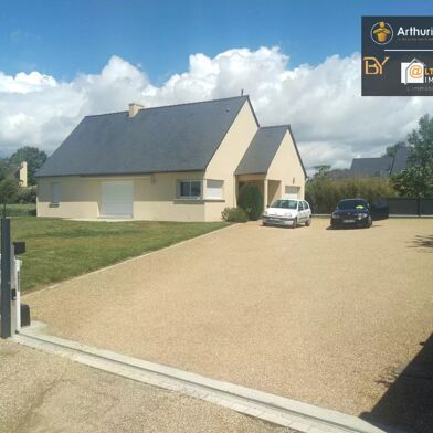 Maison 4 pièces 880 €