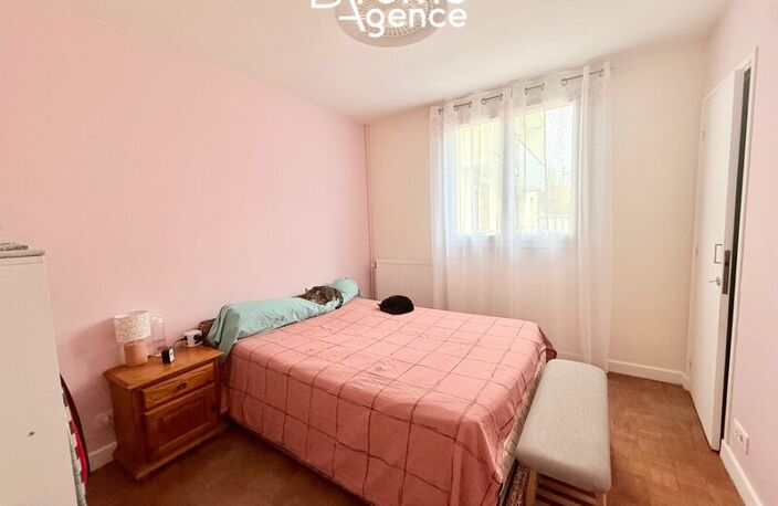 T3 — photo 3