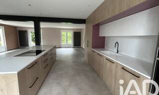 Maison 8 Pièces 216 m² à vendre à Mervans (71310)