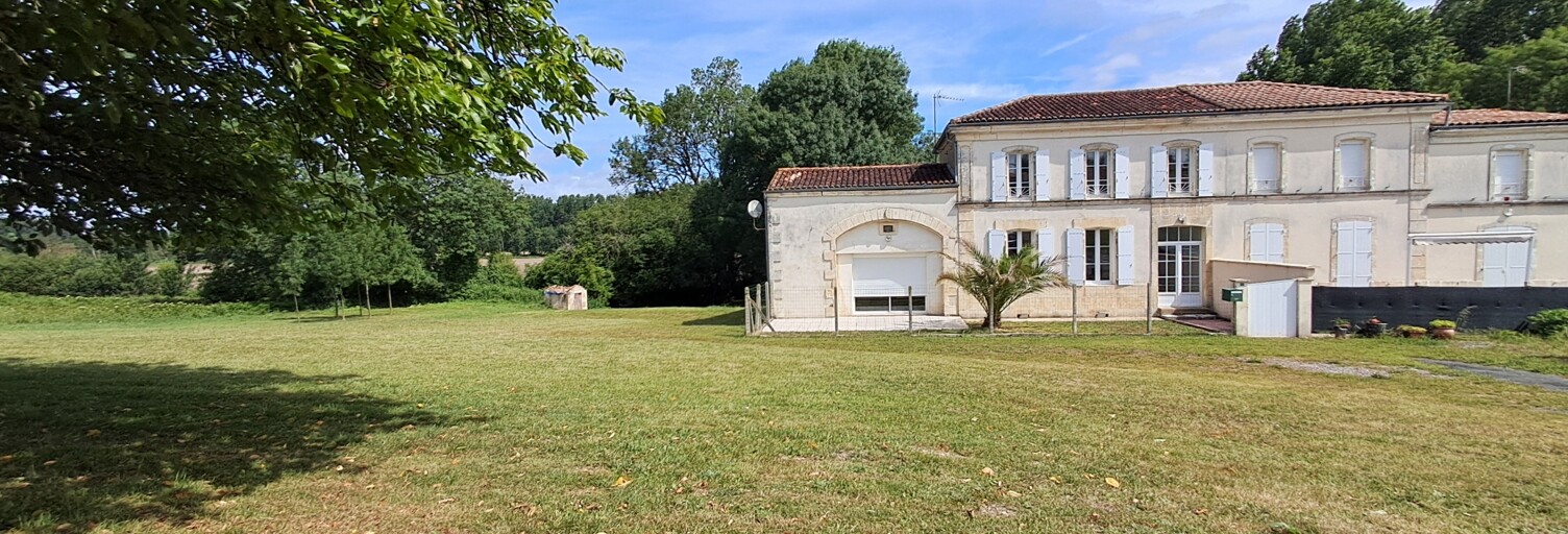 Maison 4 Pièces 148 m² à vendre à Ternant (17400)