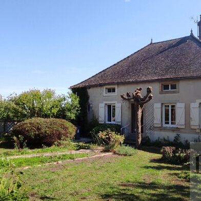 Maison 8 pièces 242000 €