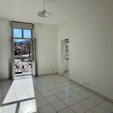 Appartement 2 pièces 445 €