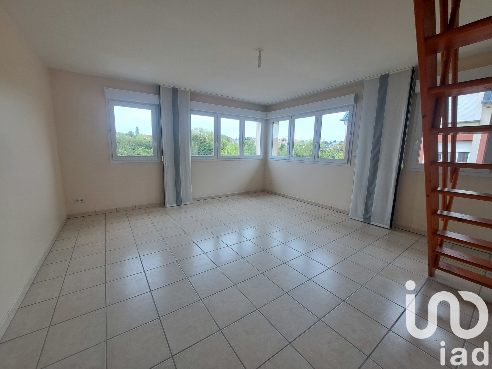 St-Just-En-Chaussee - 68m² - 3p. - 2ch.