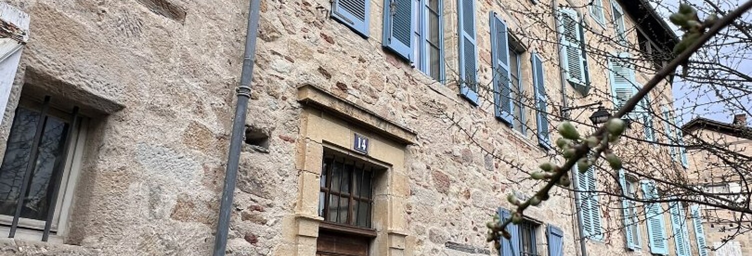 Maison 8 Pièces 205 m² à vendre à Figeac (46100)