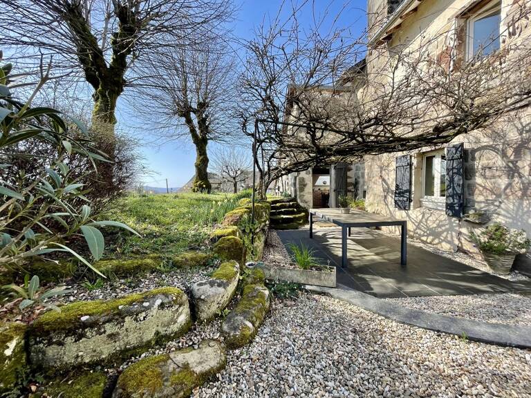 Maison de village — photo 1