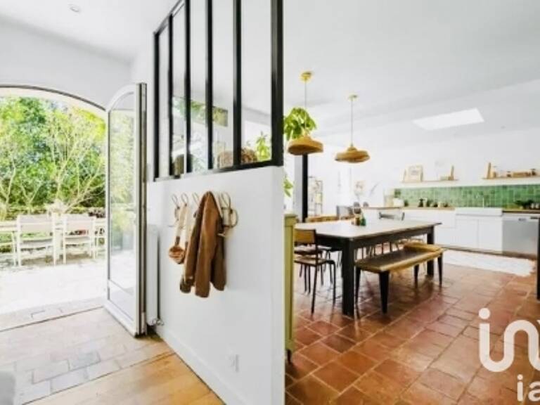 Vente Maison/villa 8 pièces — photo 1