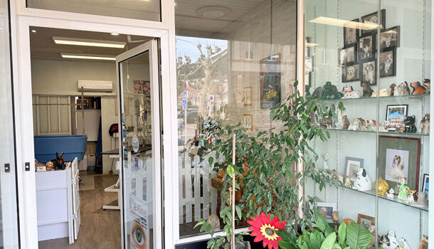 Local commercial 3 pièces  à vendre Carqueiranne 83320