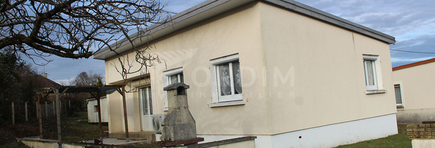 Maison 4 Pièces 88 m² à louer à Lézinnes (89160)