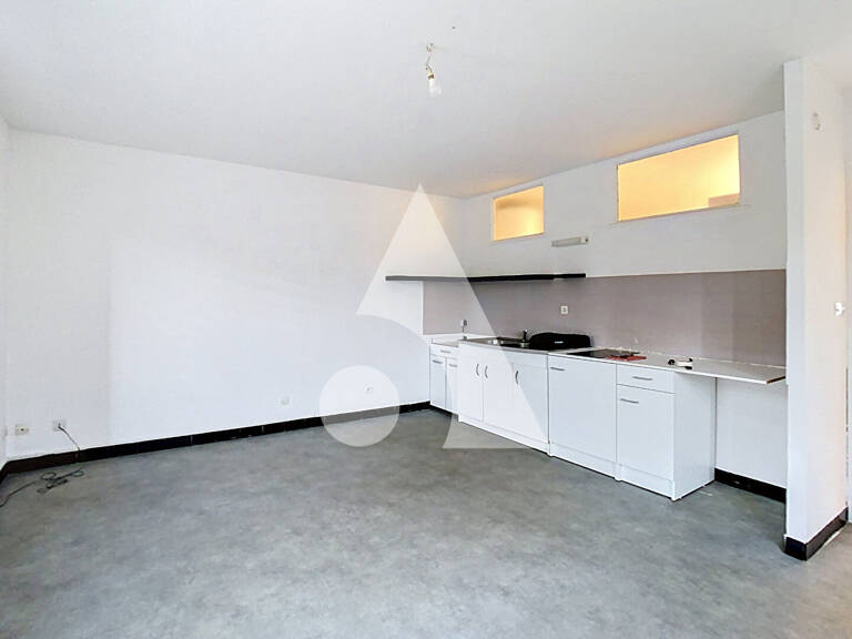Studio à louer à Brebières — photo 1