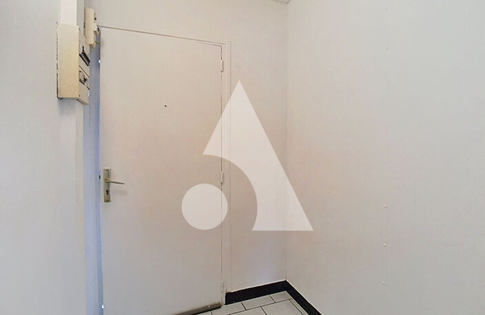 Studio à louer à Brebières — photo 5