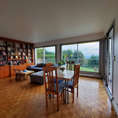 Appartement 4 pièces 1200 €