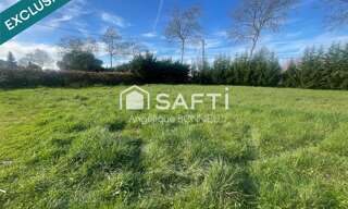 Terrain  1043 m² à vendre à Castelsarrasin (82100)