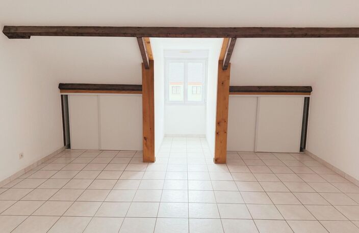 Appartement 4P - 3 CH - 104 m² à Coulommiers  Proche gare  Garage + Parking — photo 2