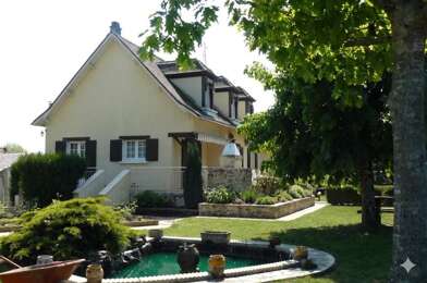 Maison 8 pièces 210400 €