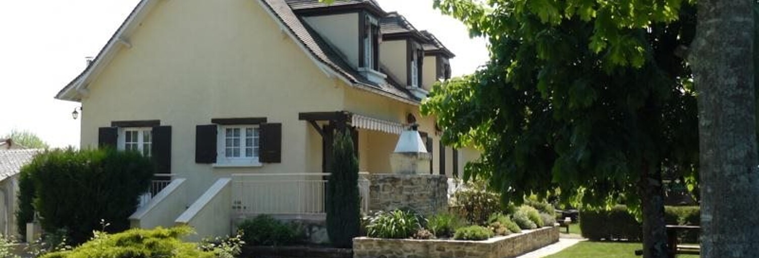Maison 8 Pièces 181 m² à vendre à Saint-Astier (24110)