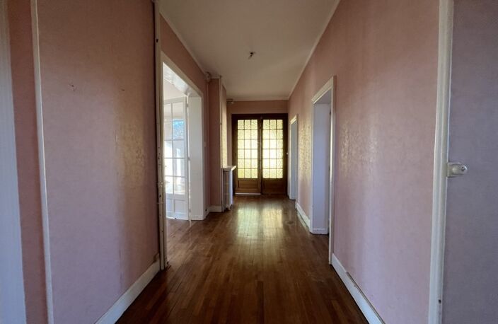 Appartement de 5 pièces principales — photo 2