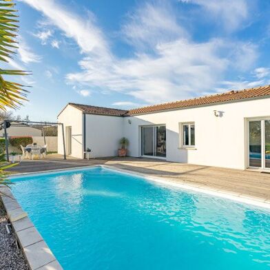 Maison 4 pièces 343200 €