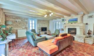 Maison 9 Pièces 205 m² à vendre à Saint-Simon (16120)