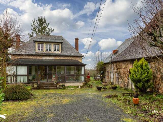 Ferme (tte) de 4 pièces principales — photo du bien