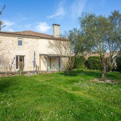 Maison 7 pièces 296520 €