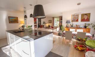 Appartement 5 Pièces 99 m² à vendre à Le Mesnil-Saint-Denis (78320)