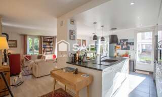 Appartement 5 Pièces 99 m² à vendre à Le Mesnil-Saint-Denis (78320)