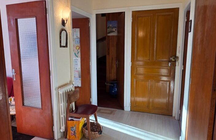 Vente Maison de ville 11 pièces — photo 3