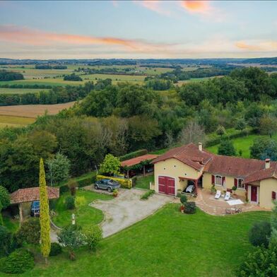 Maison 4 pièces 240000 €