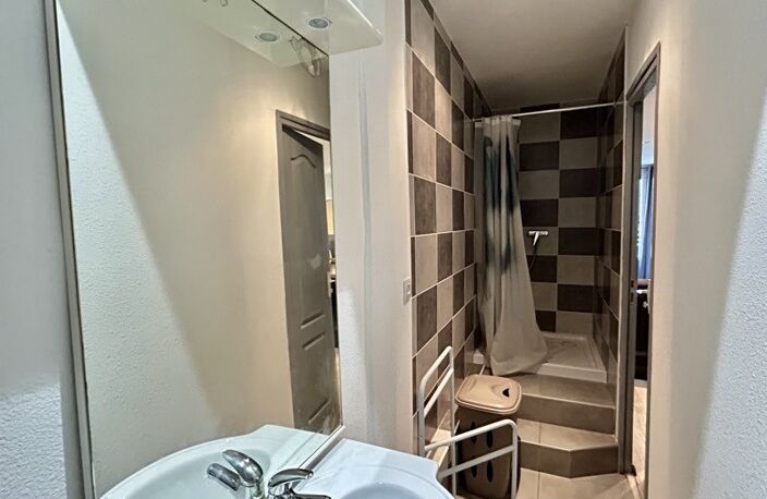 Vente appartement 1 pièce 27 m² Sète (34200) — photo 4