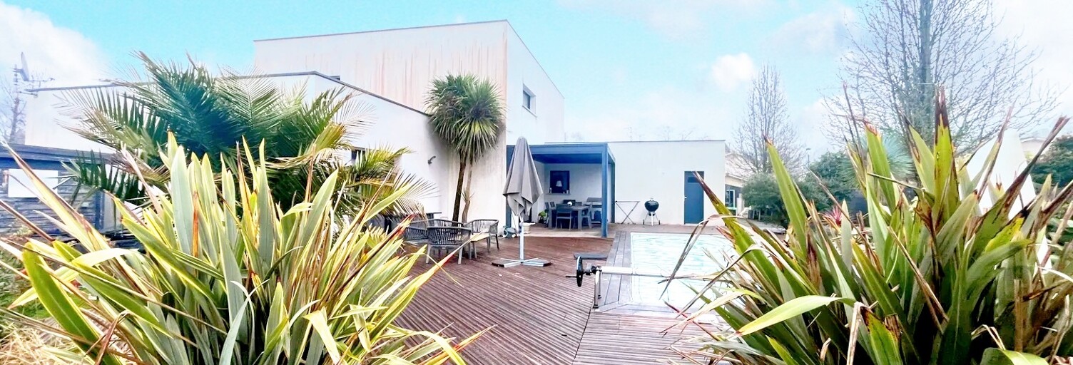 Maison 7 Pièces 187 m² à vendre à Saint-Jean-d'Illac (33127)