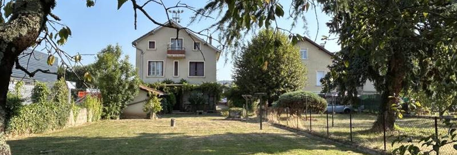 Maison 7 Pièces 175 m² à vendre à Saint-Céré (46400)