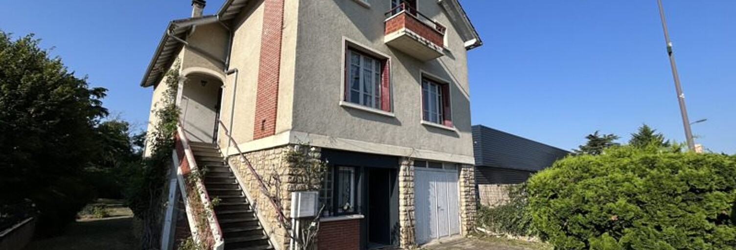 Maison 7 Pièces 175 m² à vendre à Saint-Céré (46400)