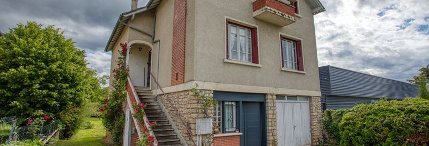 Maison 7 Pièces 175 m² à vendre à Saint-Céré (46400)
