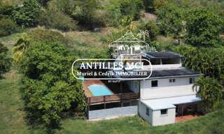 Maison 7 Pièces 192 m² à vendre à Sainte-Luce (97228)