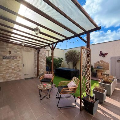 Maison 5 pièces 245575 €