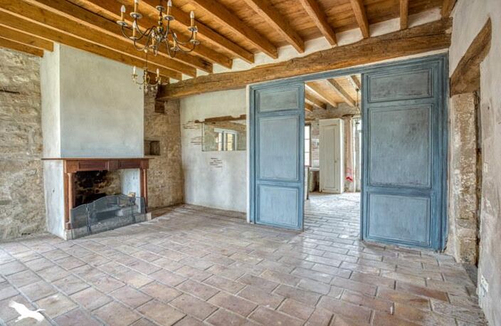 Maison en pierre de 4 pièces principales — photo 3