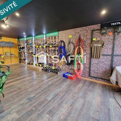 Immeuble  210000 €