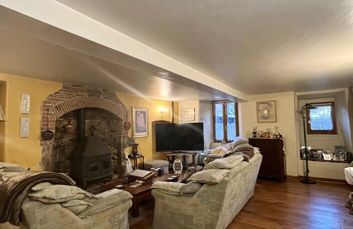 Maison de ville de 7 pièces principales — photo 3