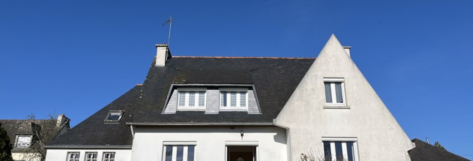 Maison 7 Pièces 154 m² à vendre à Châteauneuf-du-Faou (29520)