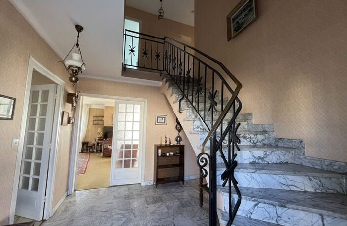 Vente maison 7 pièces 154 m² Châteauneuf-du-Faou (29520) — photo 4