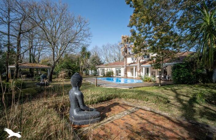 Vente maison 5 pièces 210 m² Biscarrosse (40600) — photo 2