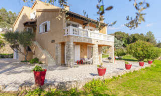 Maison 6 Pièces 215 m² à vendre à Camps-la-Source (83170)