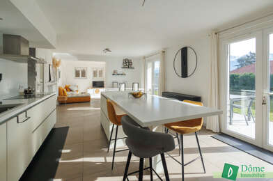 Appartement 4 pièces 438000 €