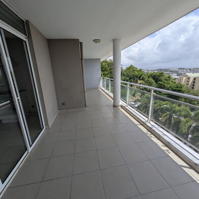 Appartement 3 pièces 192600 €