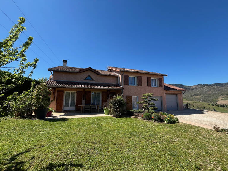 6718- Villa VAUX EN BEAUJOLAIS — photo 1