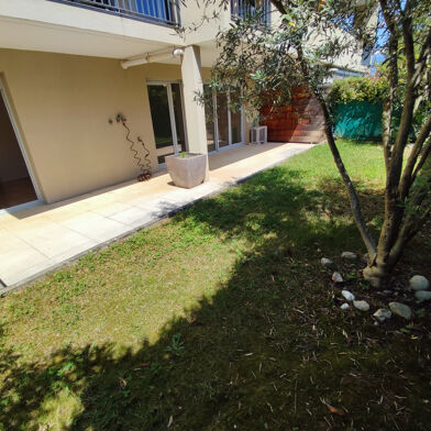 Appartement 3 pièces 1079 €