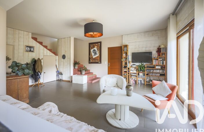 Vente Maison/villa 8 pièces — photo 4