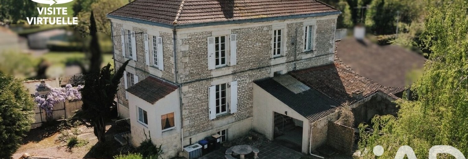 Maison 6 Pièces 172 m² à vendre à Les Velluire-sur-Vendée (85770)