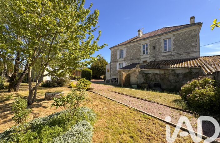 Vente Maison/villa 7 pièces — photo 2