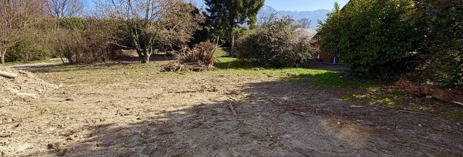 Terrain  735 m² à vendre à Grésy-sur-Aix (73100)